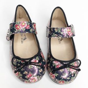 Mooney Kids Girls Black Floral Shoes with Bow 🐣